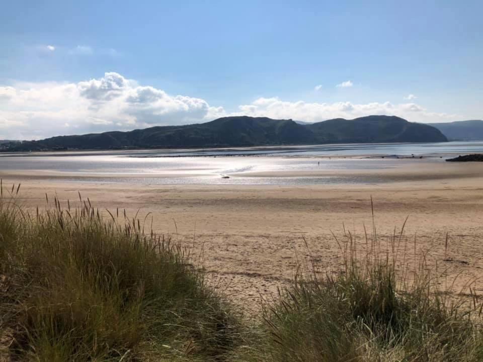 Whitegate Apartment Llandudno Bagian luar foto
